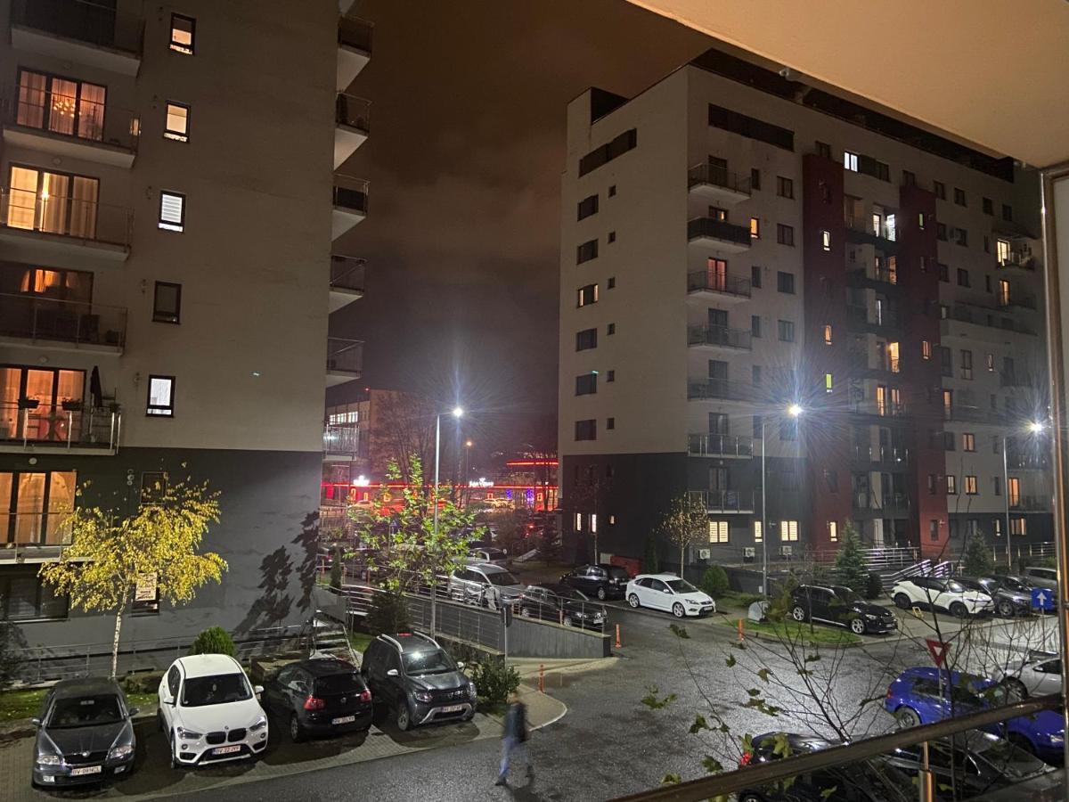 Divany Apartaments - Coresi Mall Braşov Esterno foto